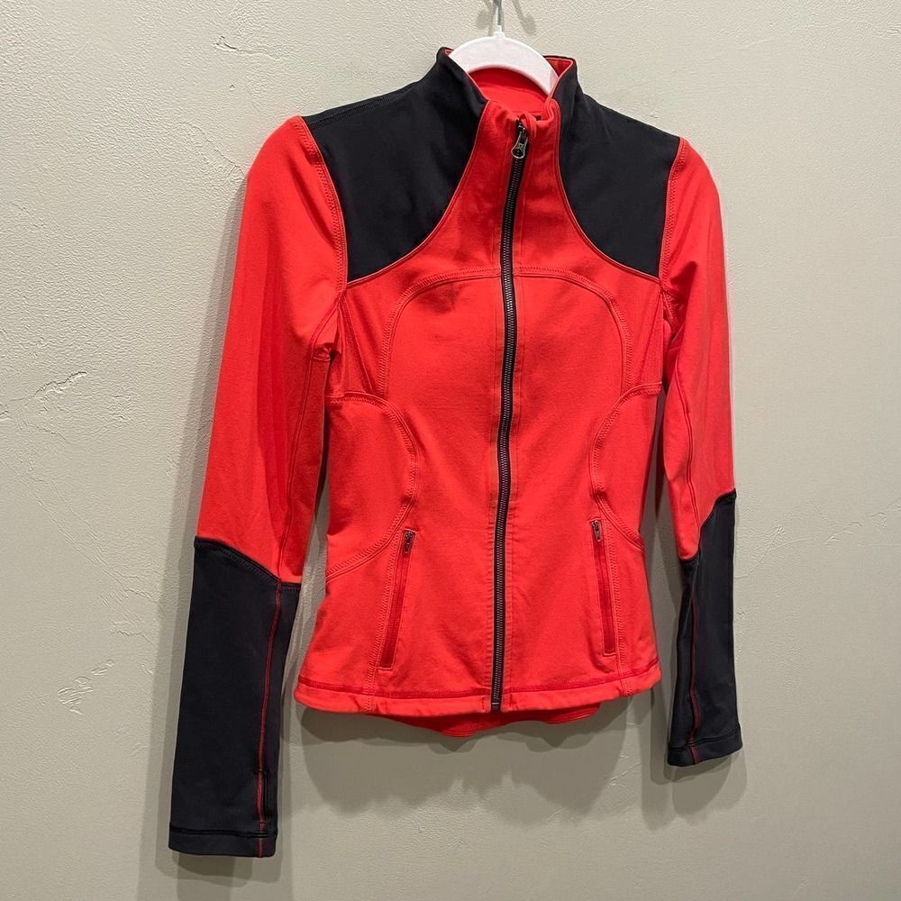Lululemon Forme Jacket *Brushed - Size: 4 - Picture 8 of 16
